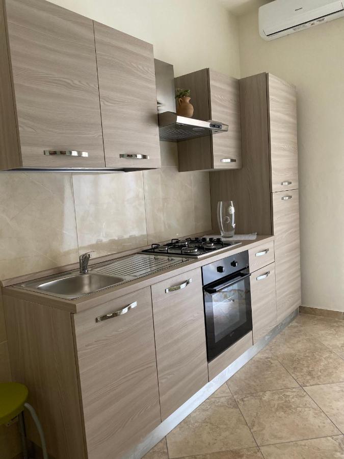 Отель Falu Napoli Centro Camera Con Cucina E Bagno Privato Экстерьер фото